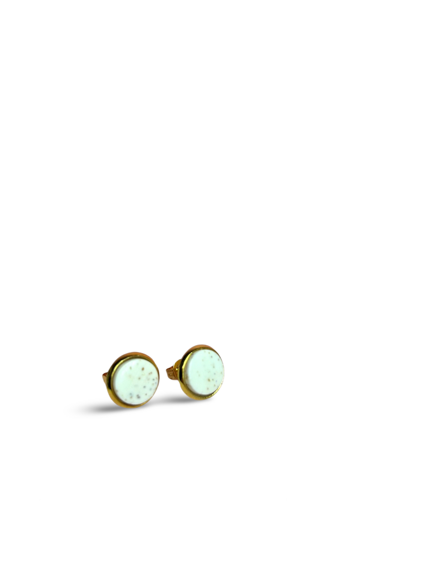 Sahara Studs