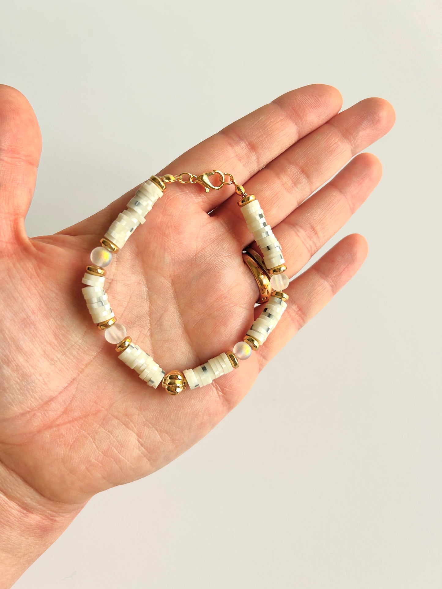 Speckled heshi bracelet