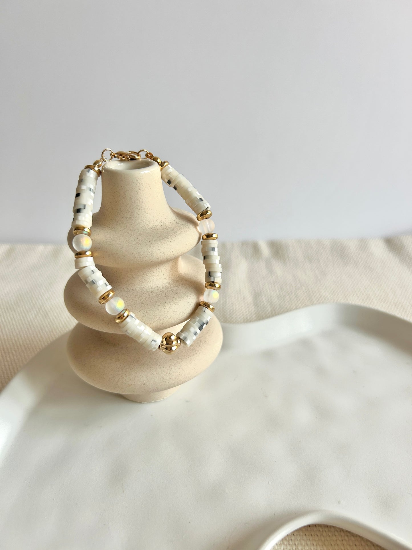 Speckled heshi bracelet