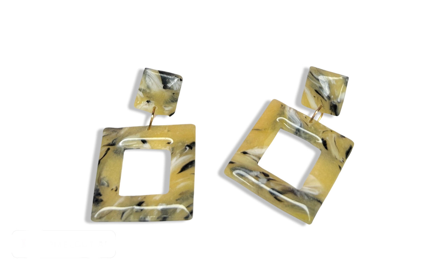 Tortoiseshell square dangles