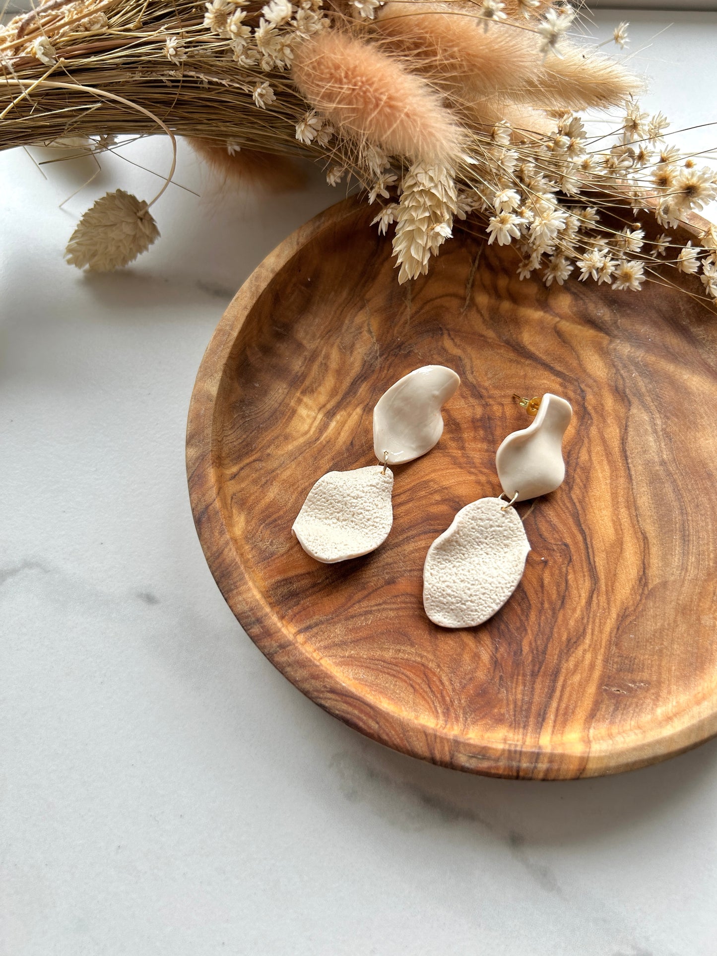 Cream Petal drops