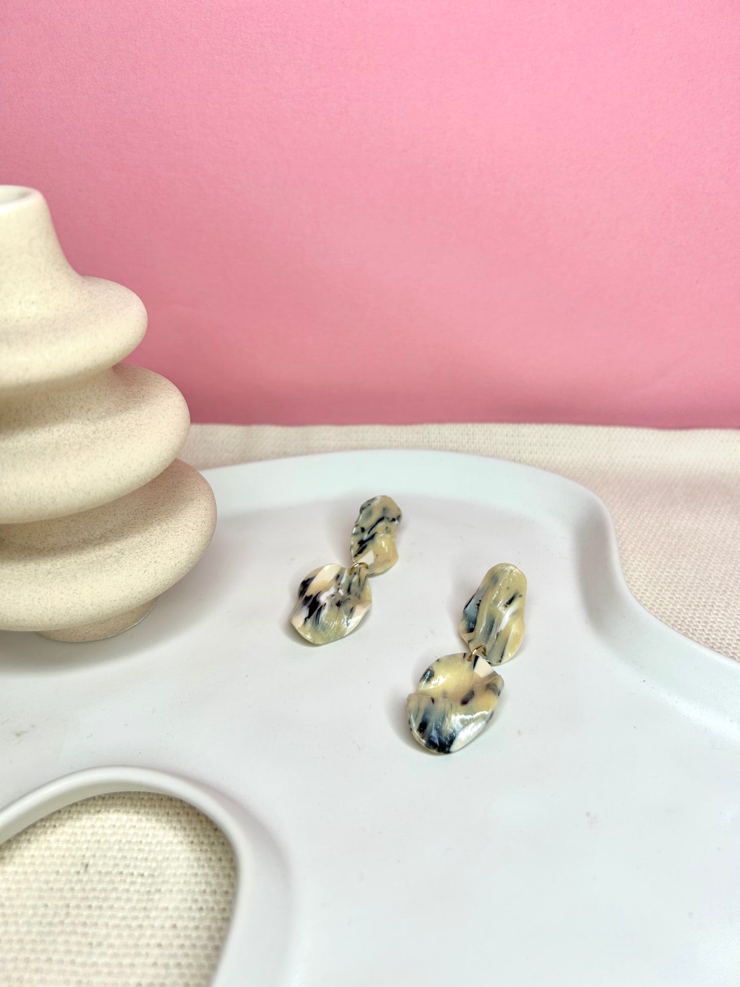Tortoiseshell Petal drops